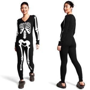 PINK Victoria Secret Thermal Sleep Onesie LARGE Black White Skeleton Pajama